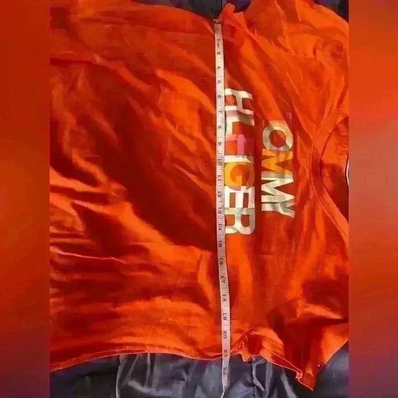 Tommy Hilfiger T-shirt ladies orangy color size  XL - Picture 3 of 5